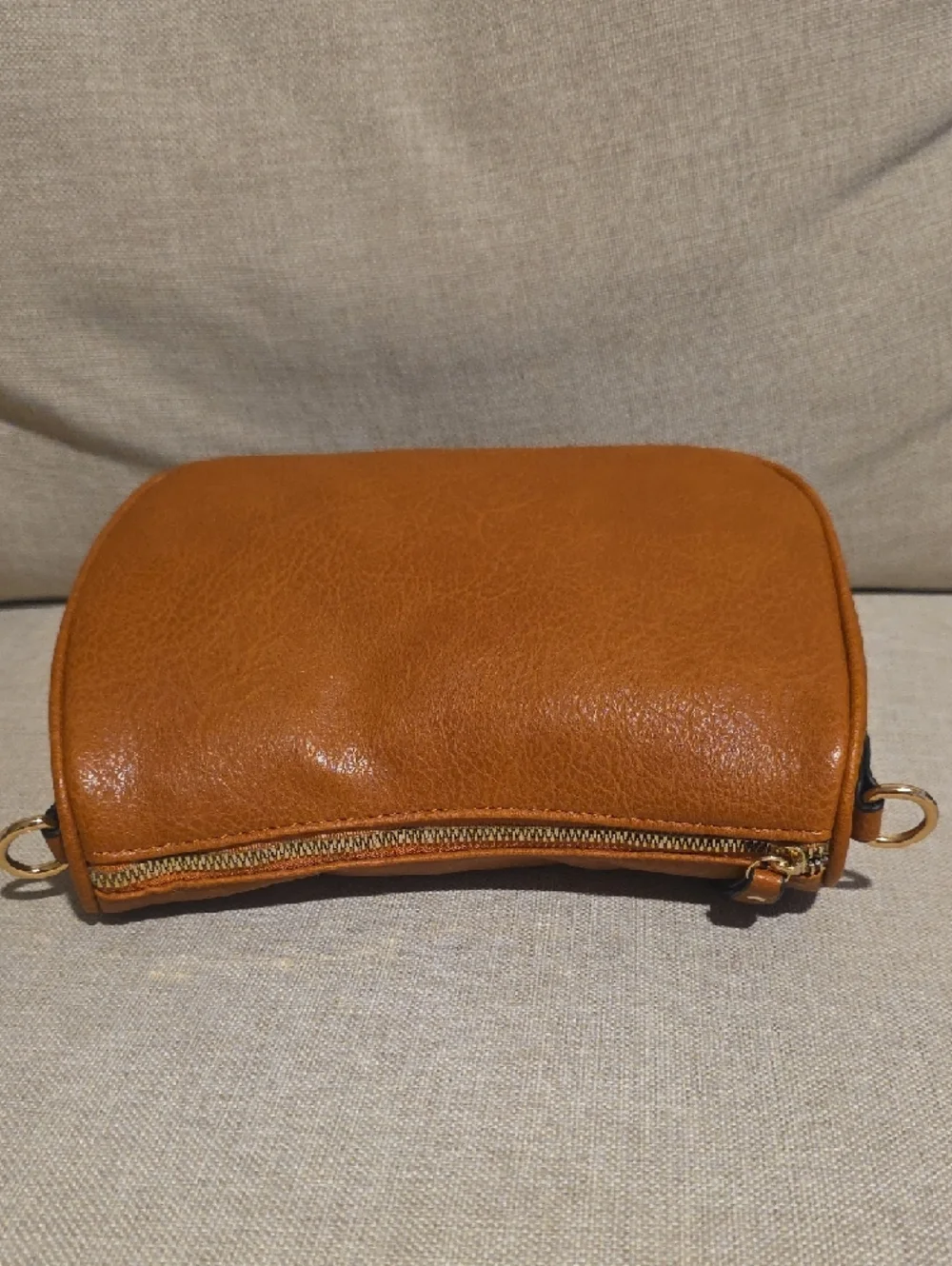 Bohemian-style crossbody bag